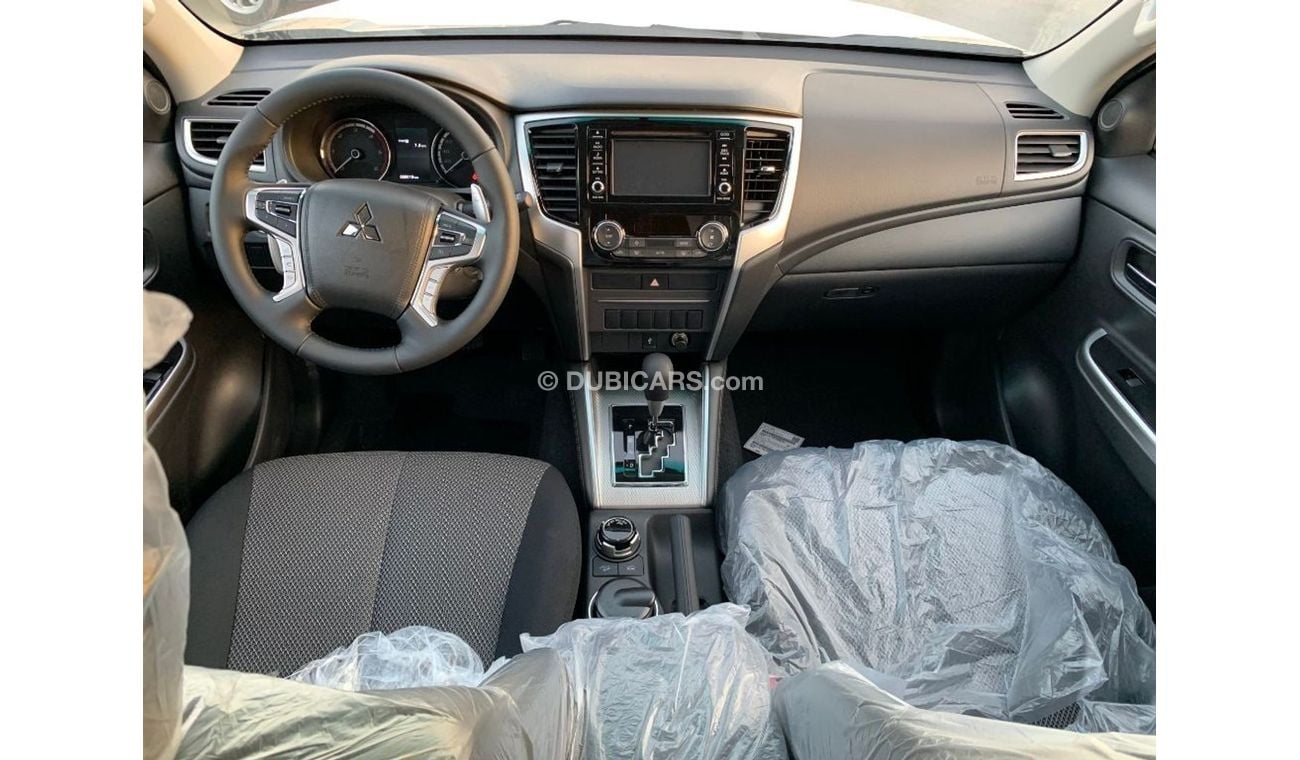 Mitsubishi L200 Sportero DC 4×4 2.4L Diesel