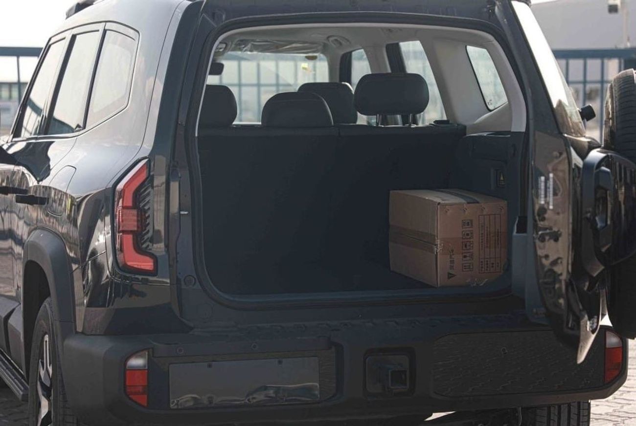 Changan Deepal G318 2024 Changan Deepal G318 Comfort - Plug-in Hybrid - Black inside Blue