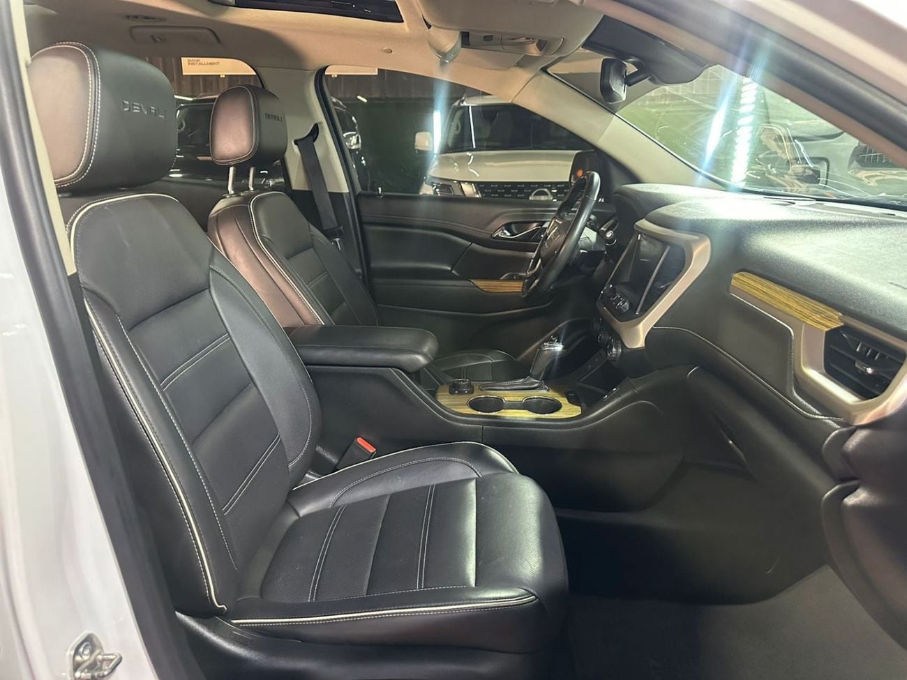 GMC Acadia DENALI