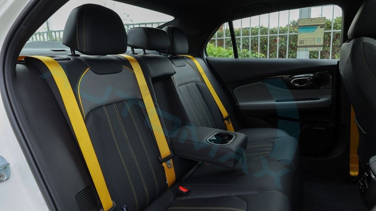 جي إي سي امباو (For Export , НА ЭКСПОРТ) GL Sport 1.5T 2026 GCC Без пробега