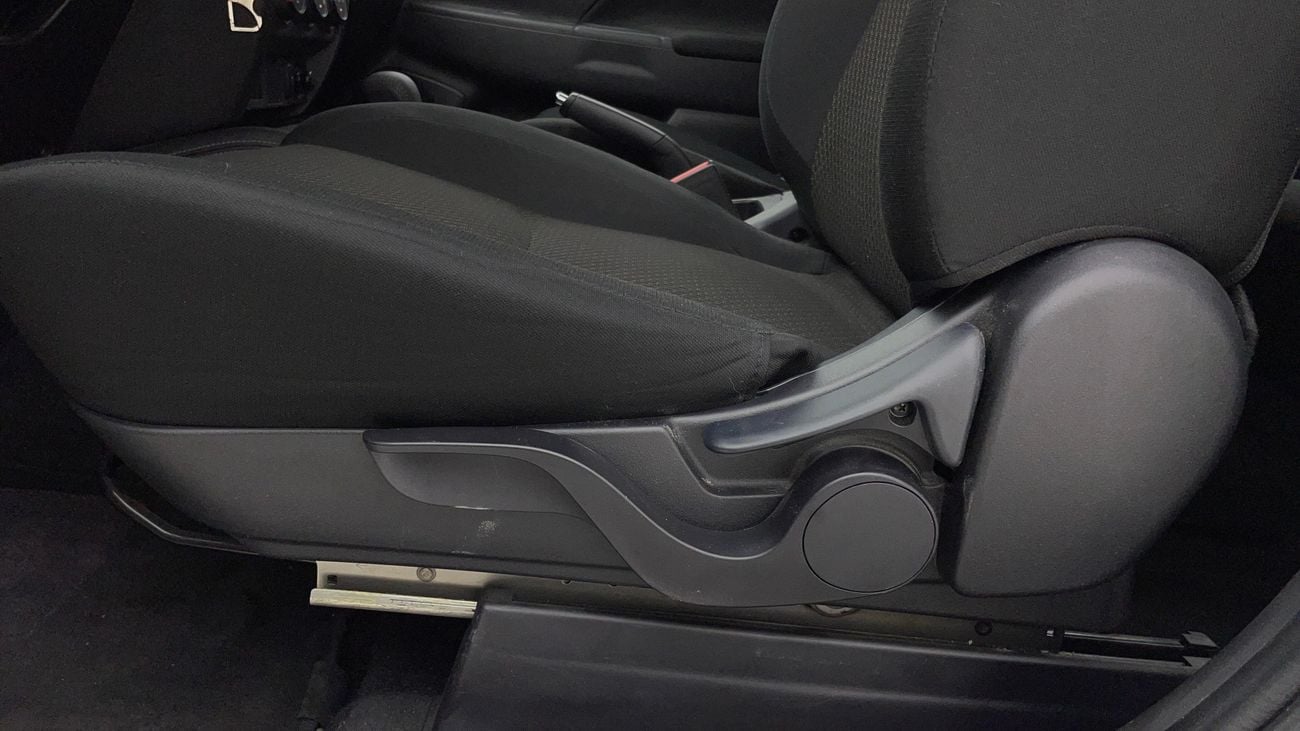 ميتسوبيشي ASX GLX LOWLINE CAMERA+SENSOR 2 | بدون دفعة مقدمة | اختبار القيادة في المنزل