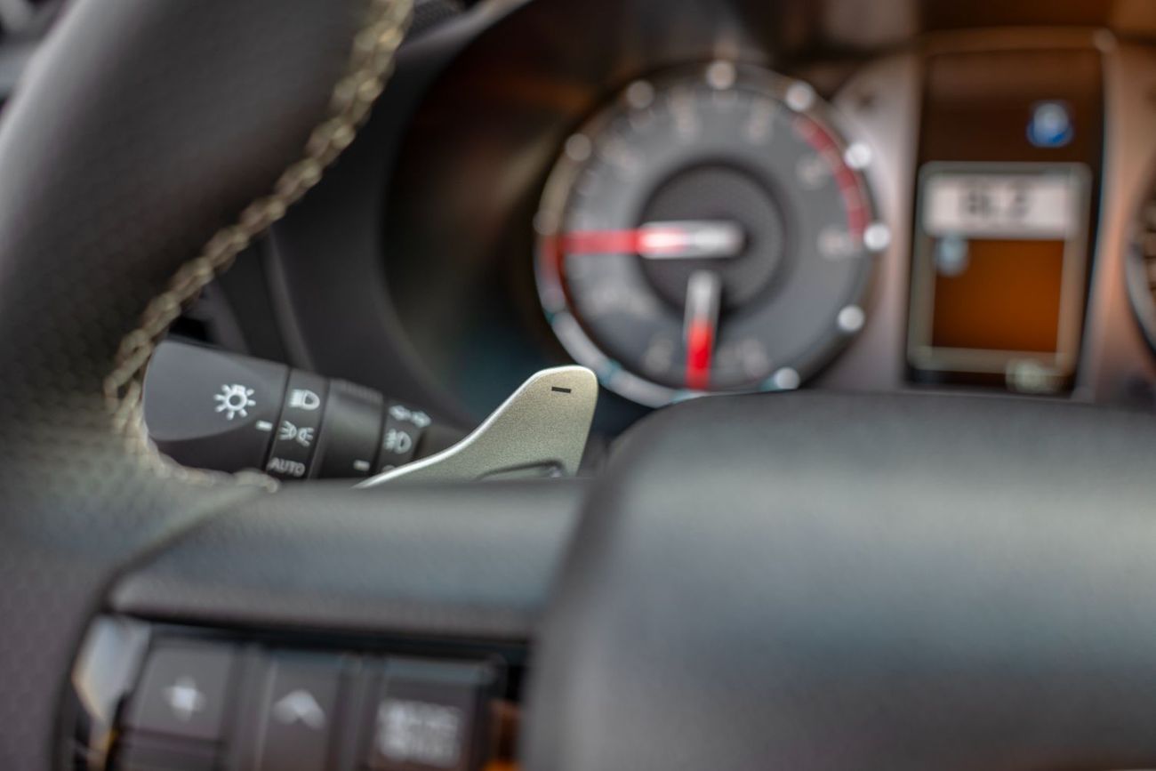 تويوتا هيلوكس GR Sport 2.8L