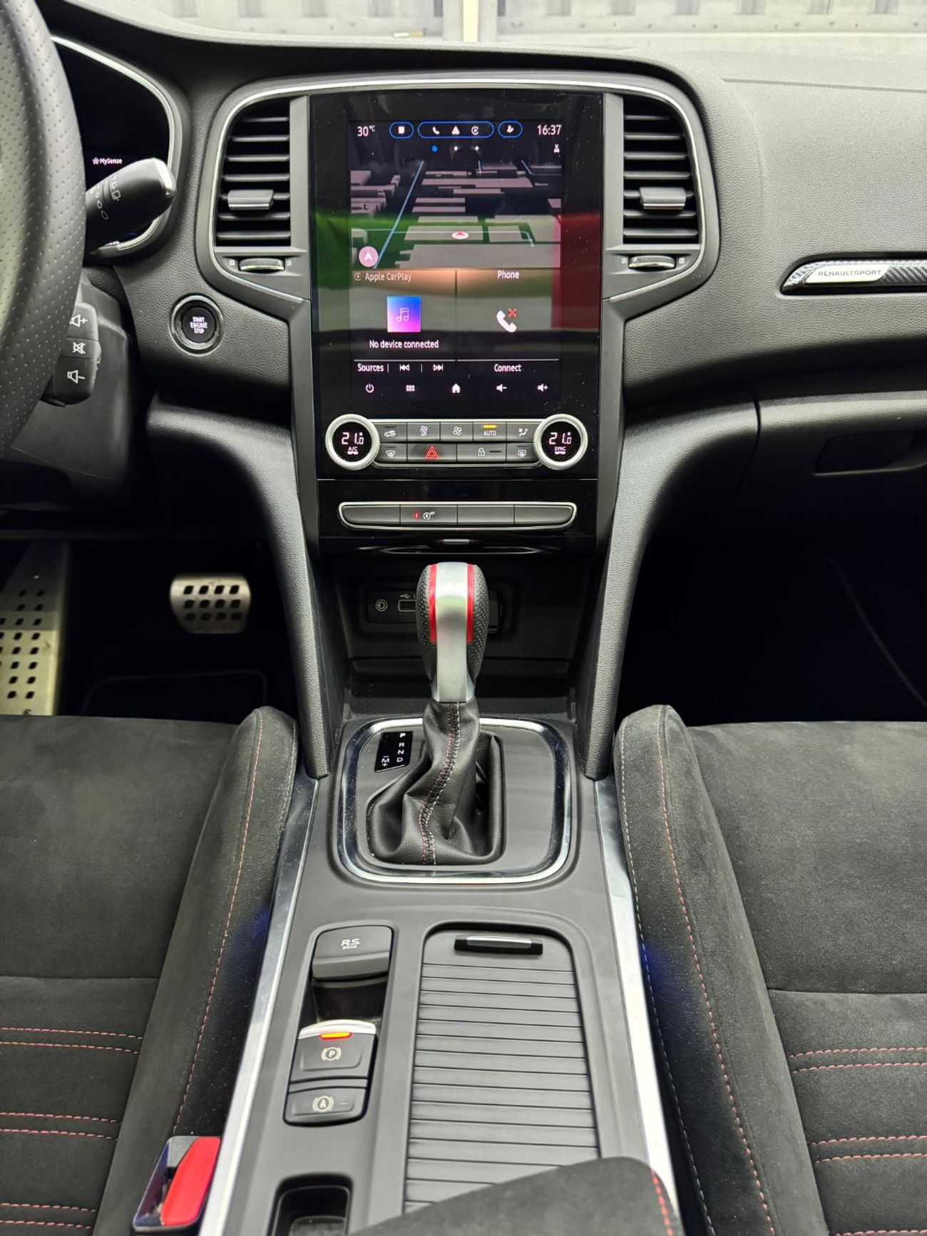 رينو ميجان RS I4 (300HP) 2024 Renault Megane, Sep 2027 Renault Warranty, Full Renault Service History, Very Low