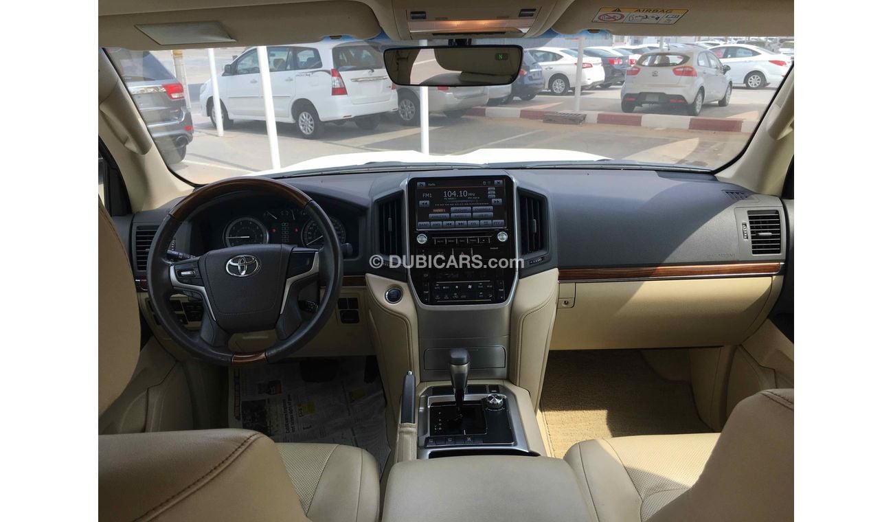 Toyota Land Cruiser V8Gxr