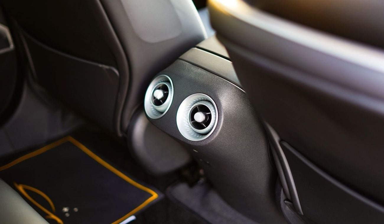 أفاتر 11 2023 USED AVATR 11 AWD / 90 kWH / WLTC (580 KM) / LAW MILEAGE (11,500 KM) / WARRANTY