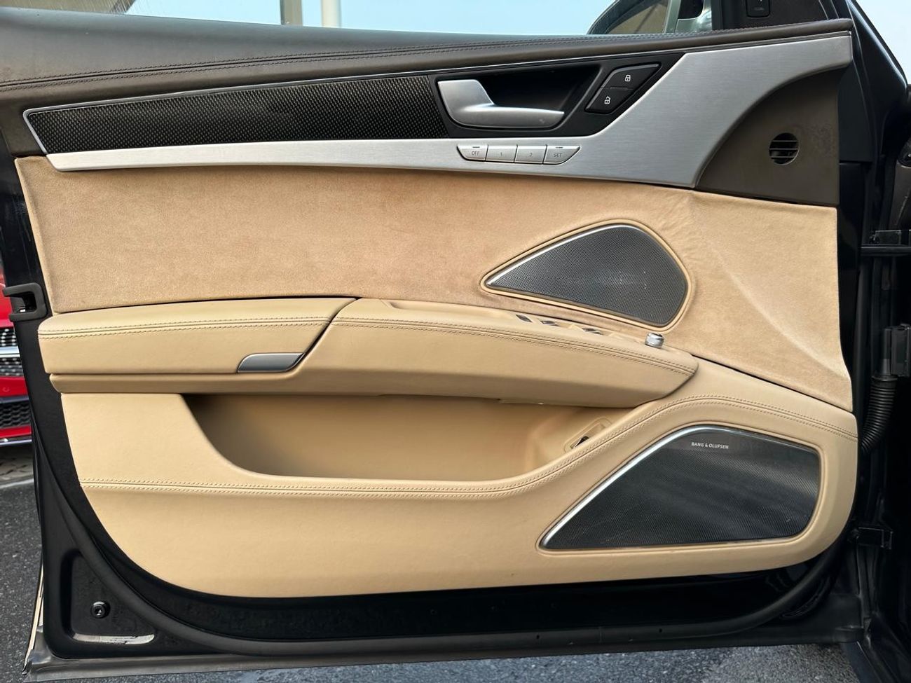 أودي S8 TFSI quattro