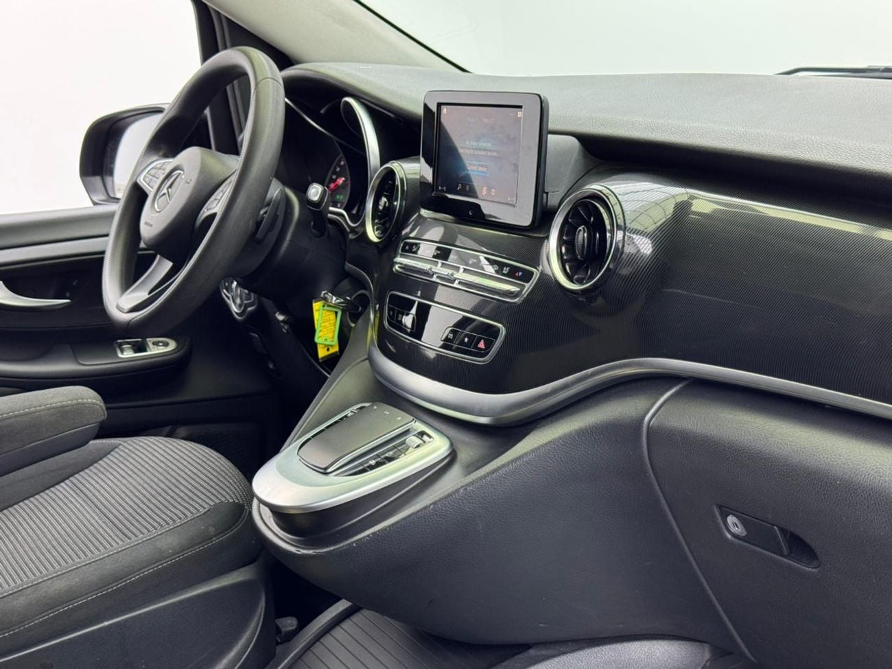 Mercedes-Benz V 250 Std 2.1L 2022 Mercedes-Benz V250, 1 Year Warranty Unlimited KM, Full Service History, GCC