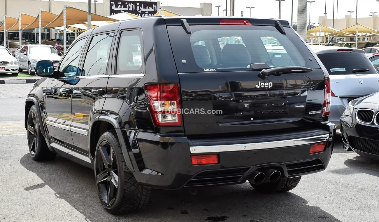 Jeep Grand Cherokee SRT8