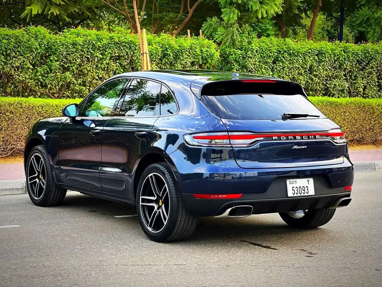 Porsche Macan Standard - American Specs