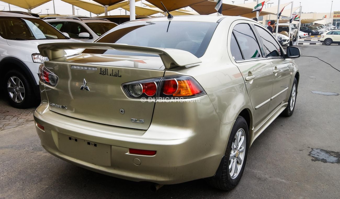 Mitsubishi Lancer EX GLX