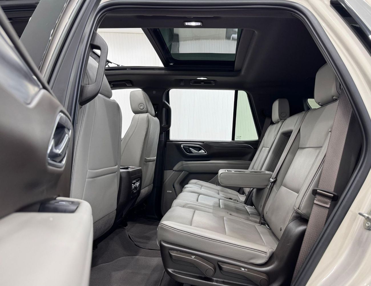 جي أم سي يوكون 2021 GMC YUKON SLT, Nov 2024 GMC Warranty, Full GMC Service History, Excellent Condition, GCC