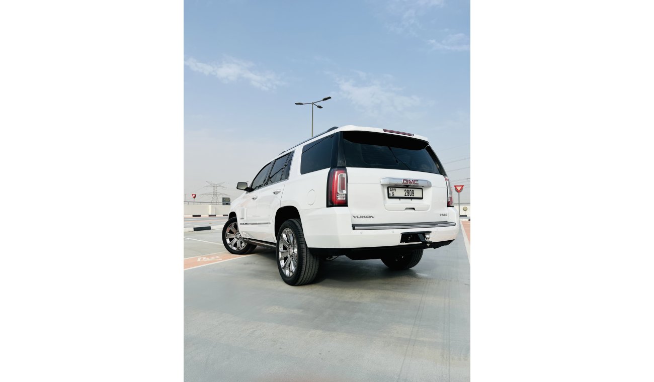 GMC Yukon Denali