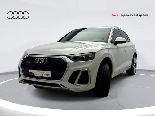 أودي Q5 45 TFSI quattro Sport Style & Technology Selection 2.0L S line 45 TFSI quattro 249hp (Ref# 58340) EX