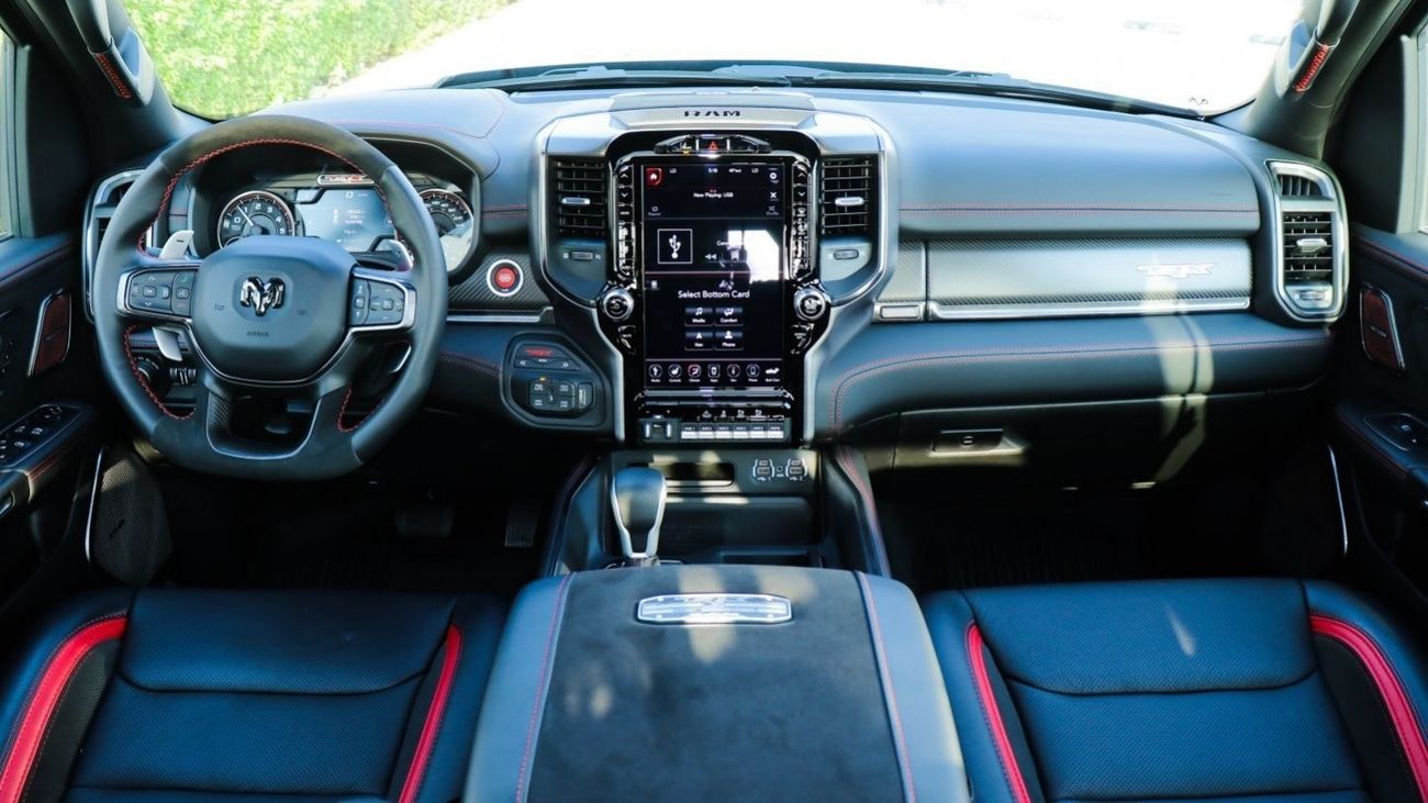 رام 1500 دوج رام TRX  , موديل 2021  702 حصان , ماشي 4000 كم فقط , خليجي , ضمان الوكيل