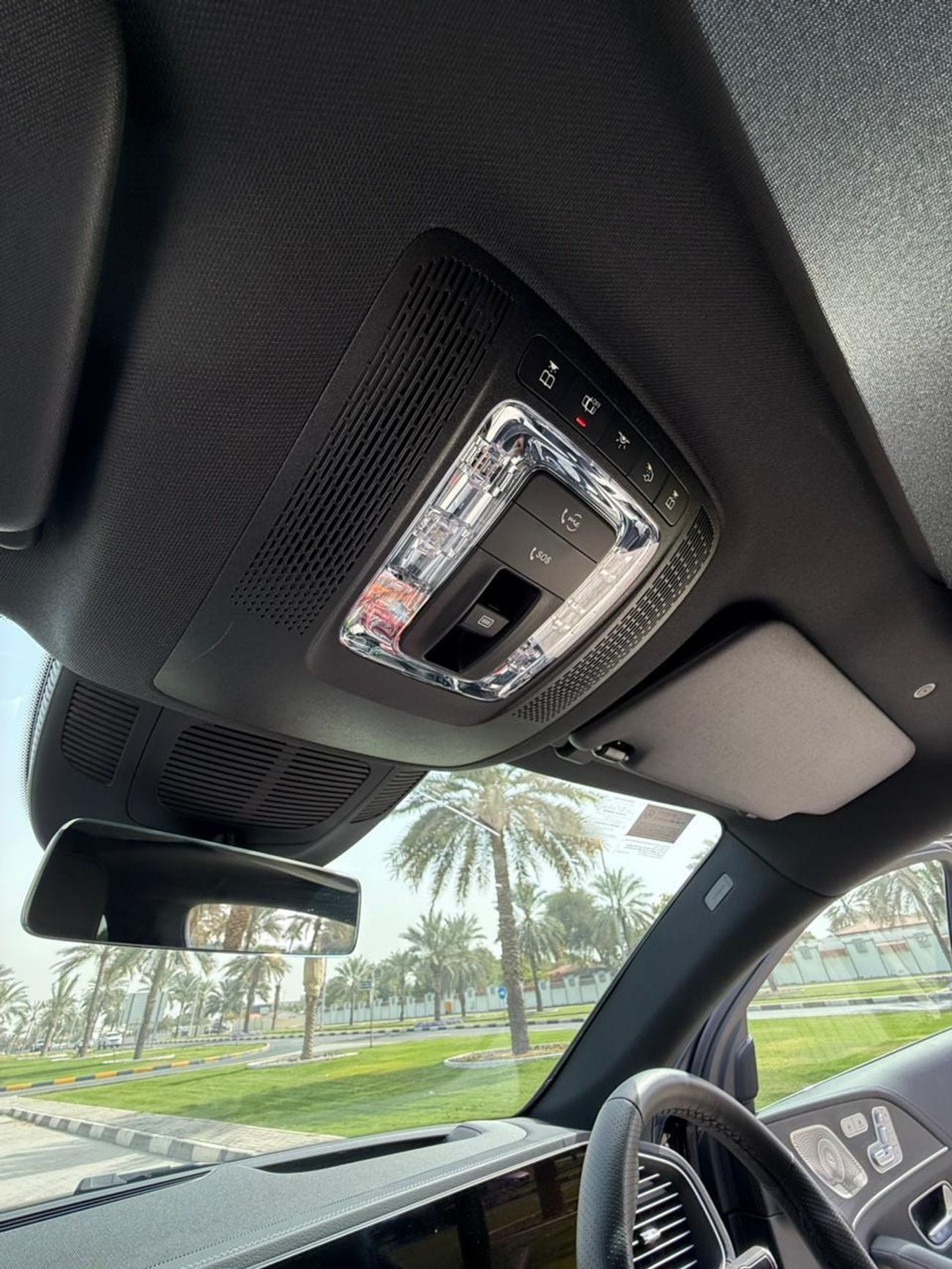 مرسيدس بنز GLE 450 Mercedes-Benz GLE 450 Petro engine 2025 black colour RHD