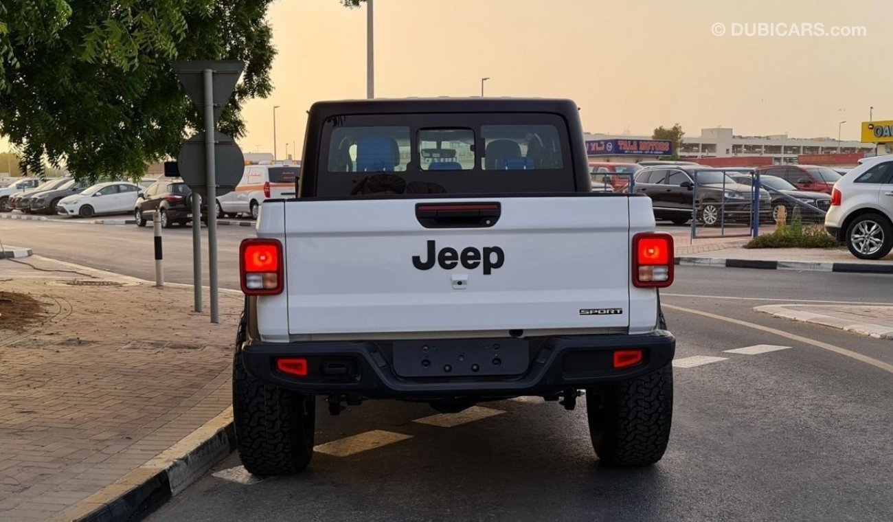 Jeep Gladiator Sport GCC - Agency Warranty