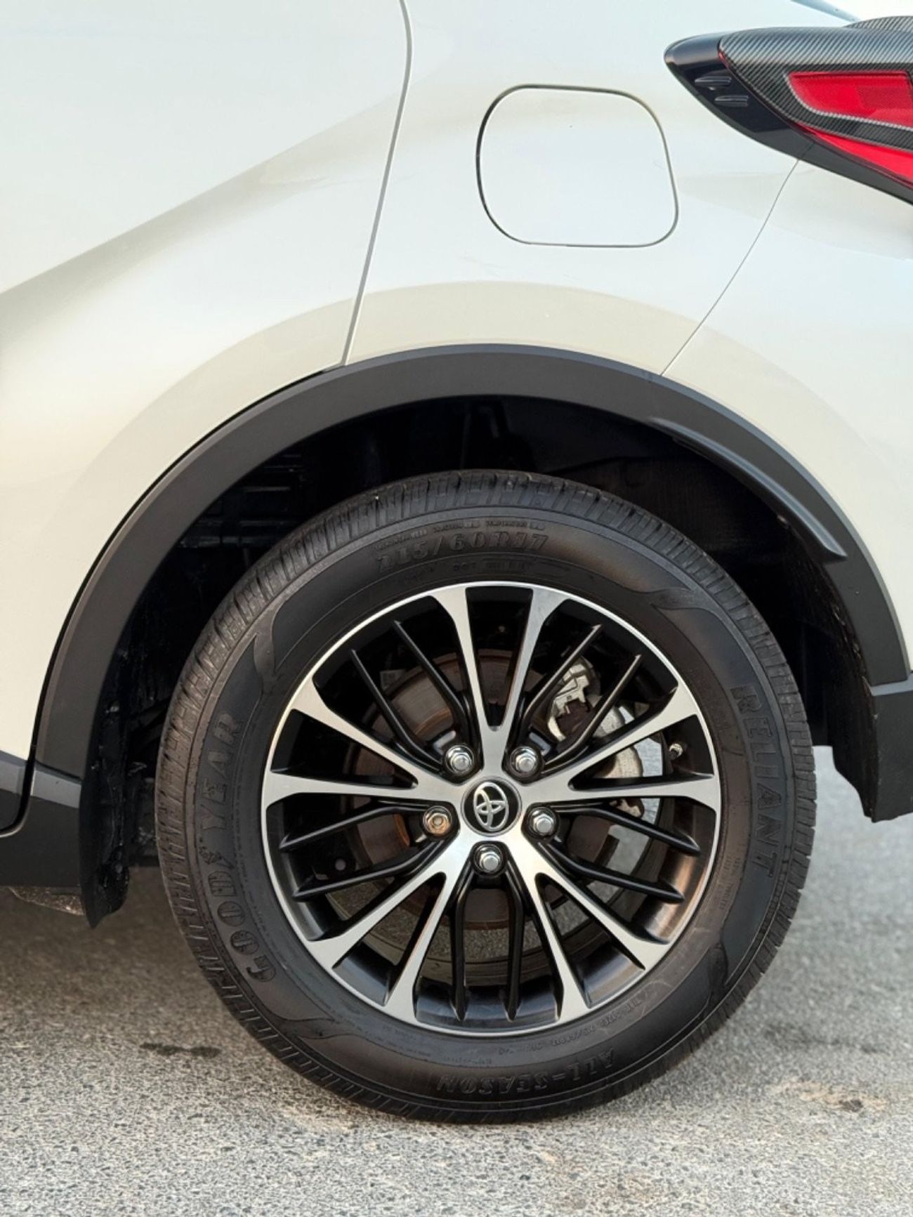 Toyota CHR TOYOTA C-HR XLE