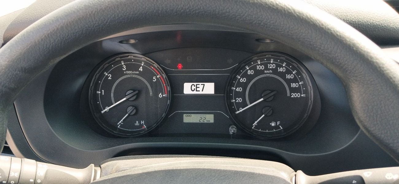 Toyota Hilux 2.4L Diesel Manual 4x4 SC 2026YM