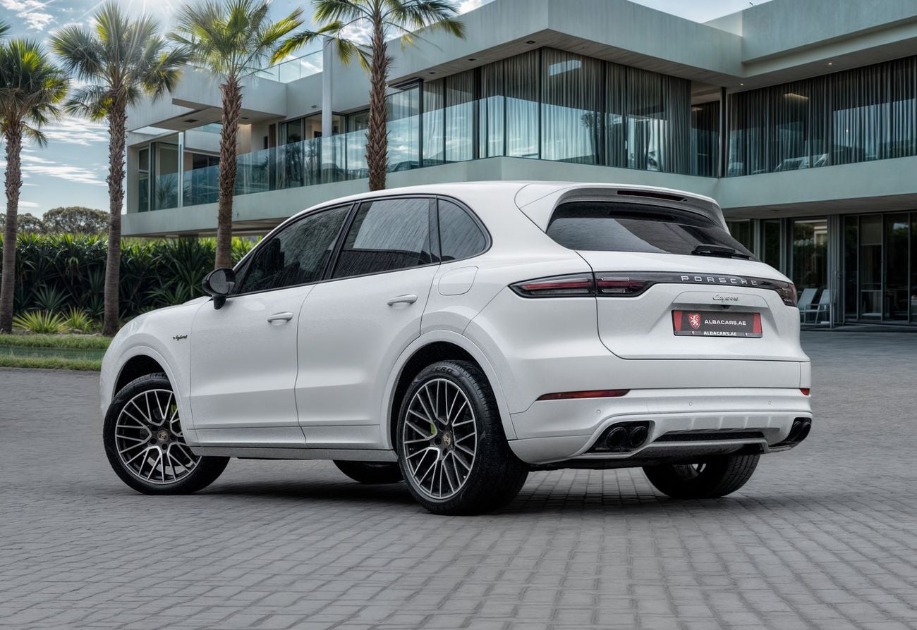 Porsche Cayenne Cayenne | 3,134 P.M | 0% Downpayment | E-Hybrid! | Ramadan Offer!