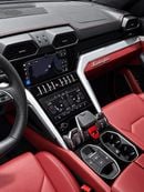 Lamborghini Urus STANDARD LOW MILAGE