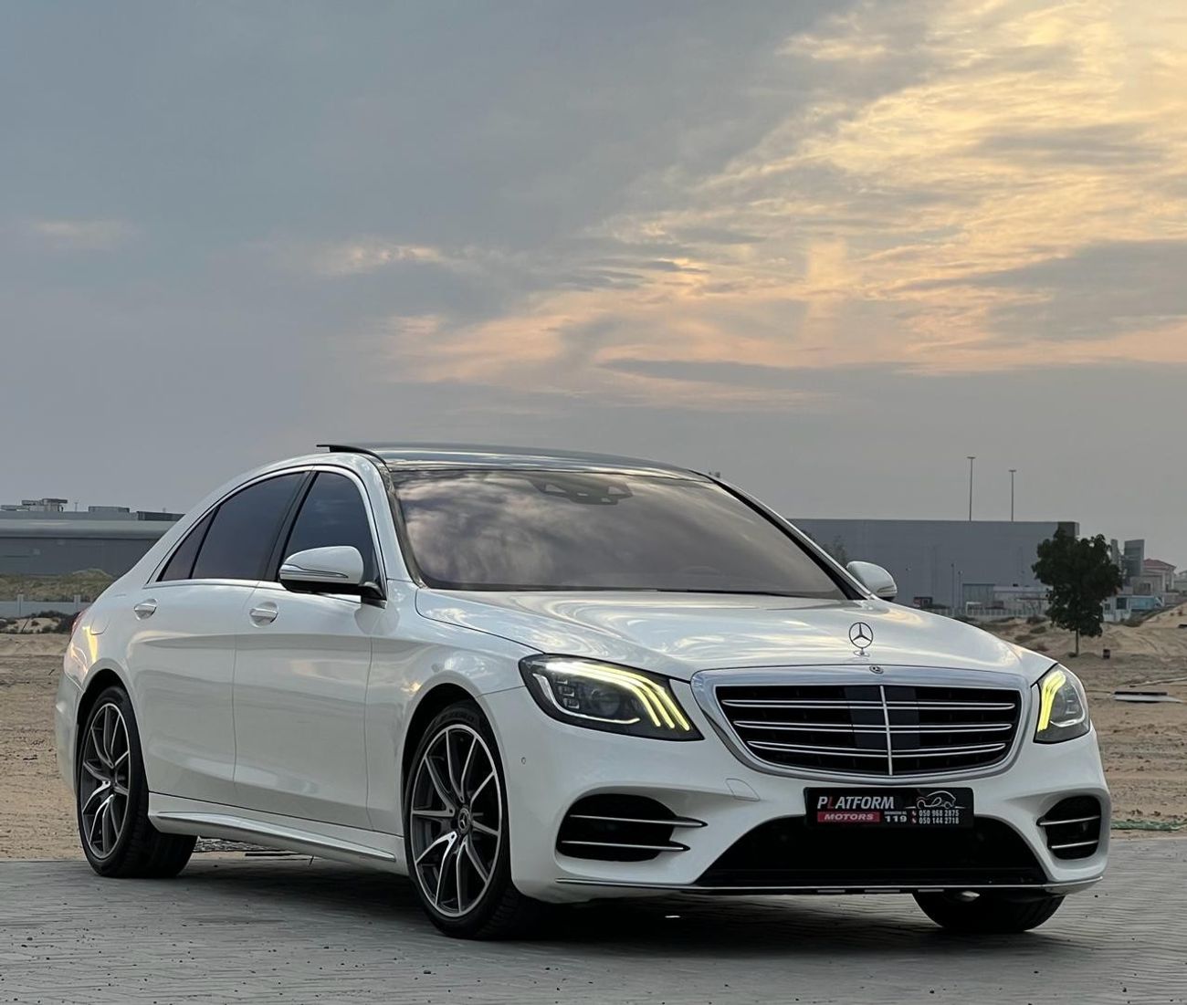 Mercedes-Benz S 560 Std Mercedes benz S560 Model 2018 GCC SPECS, original paint no accident.