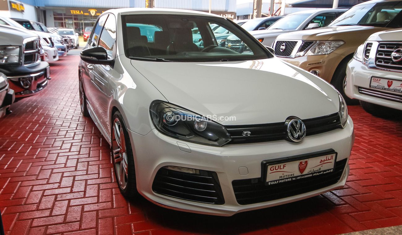 Used Volkswagen Golf R 2013 for sale in Dubai - 80128