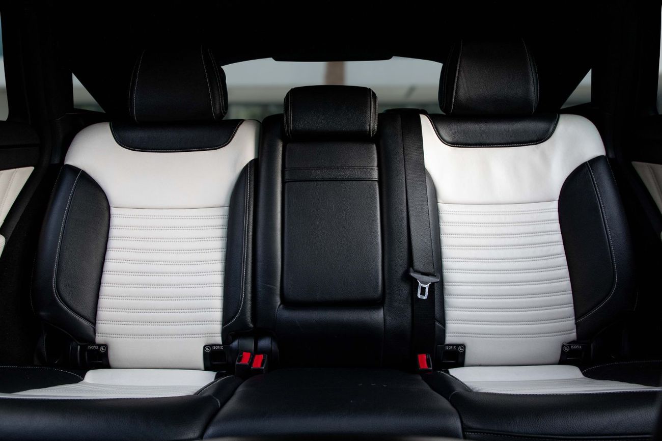 مرسيدس بنز GLE 43 AMG | 3,325 P.M (4 Years)⁣ | 0% Downpayment | Excellent Condition!