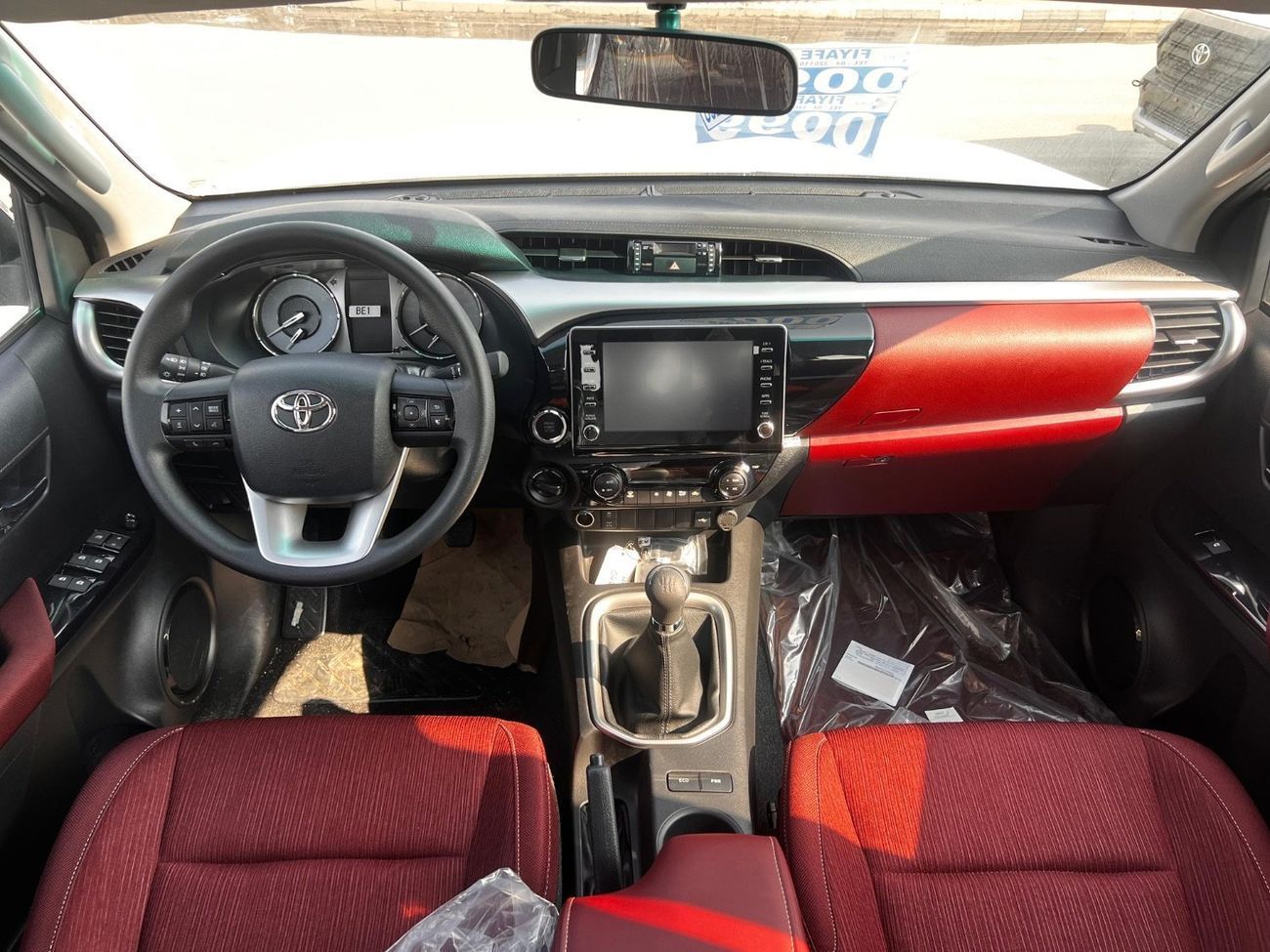 تويوتا هيلوكس تايوتا هايلوكس جي آر5  إس ار 2025٥