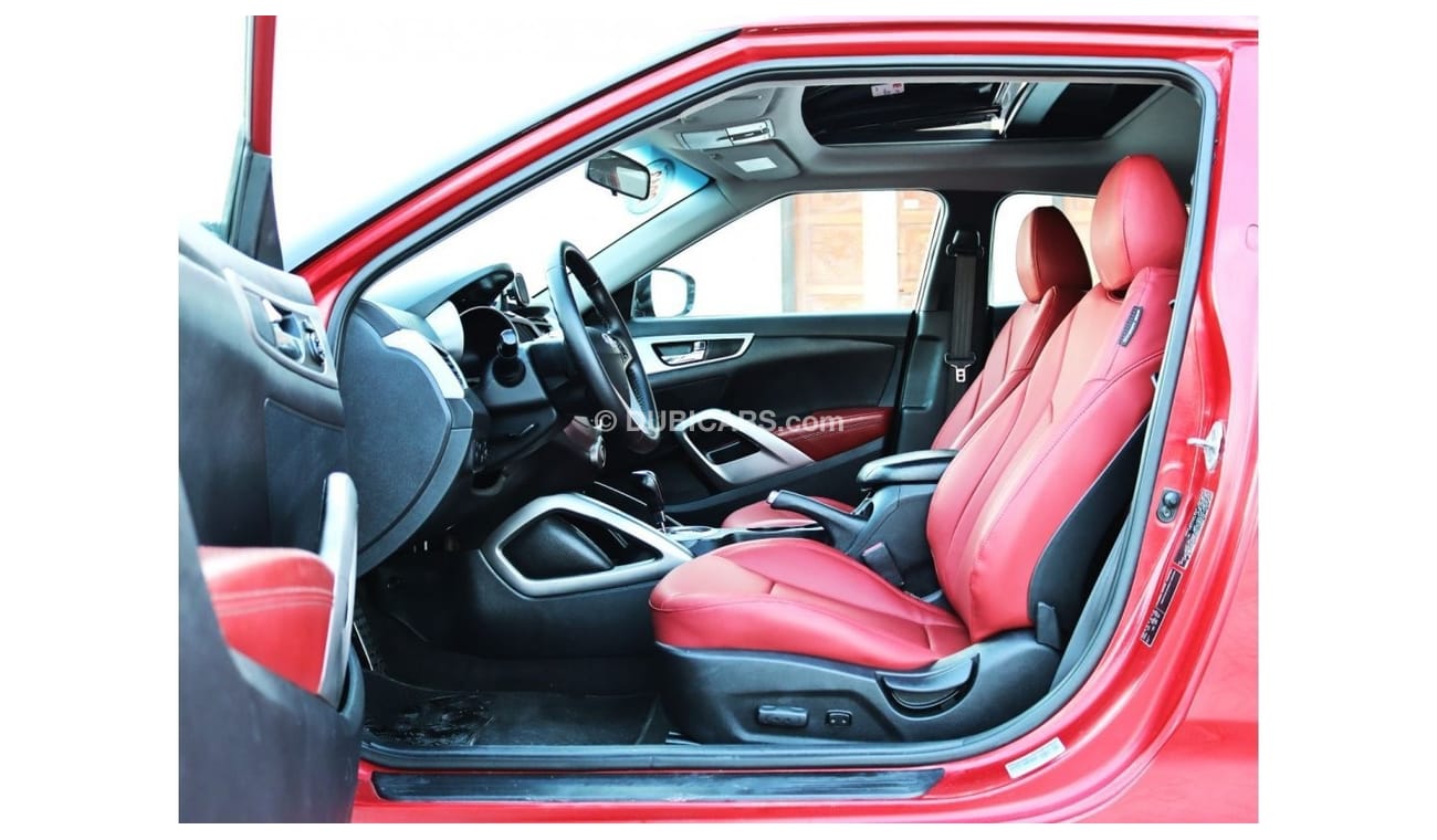 Hyundai Veloster Sport Hyundai Veloster 2013 GCC full option in excellent condition