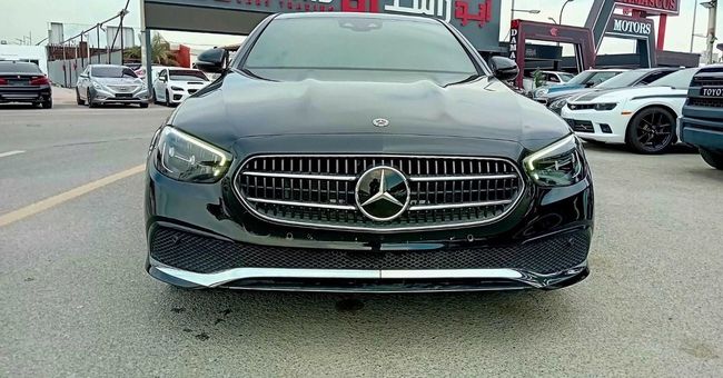 Mercedes-Benz E-Class STANDARD, миниатюра 26