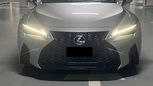 Lexus IS350