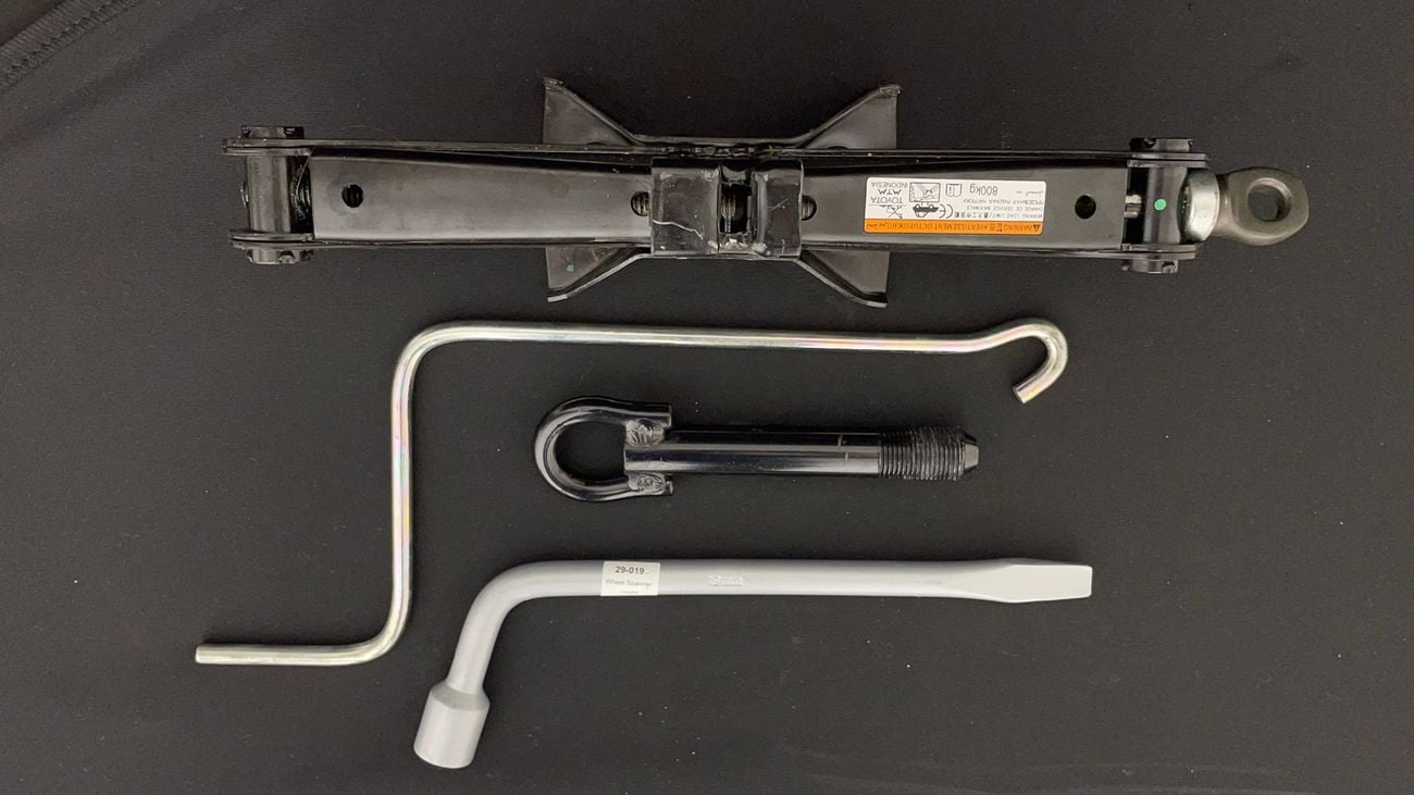 تويوتا يارس SE 1.5 | بدون دفعة مقدمة | اختبار القيادة في المنزل