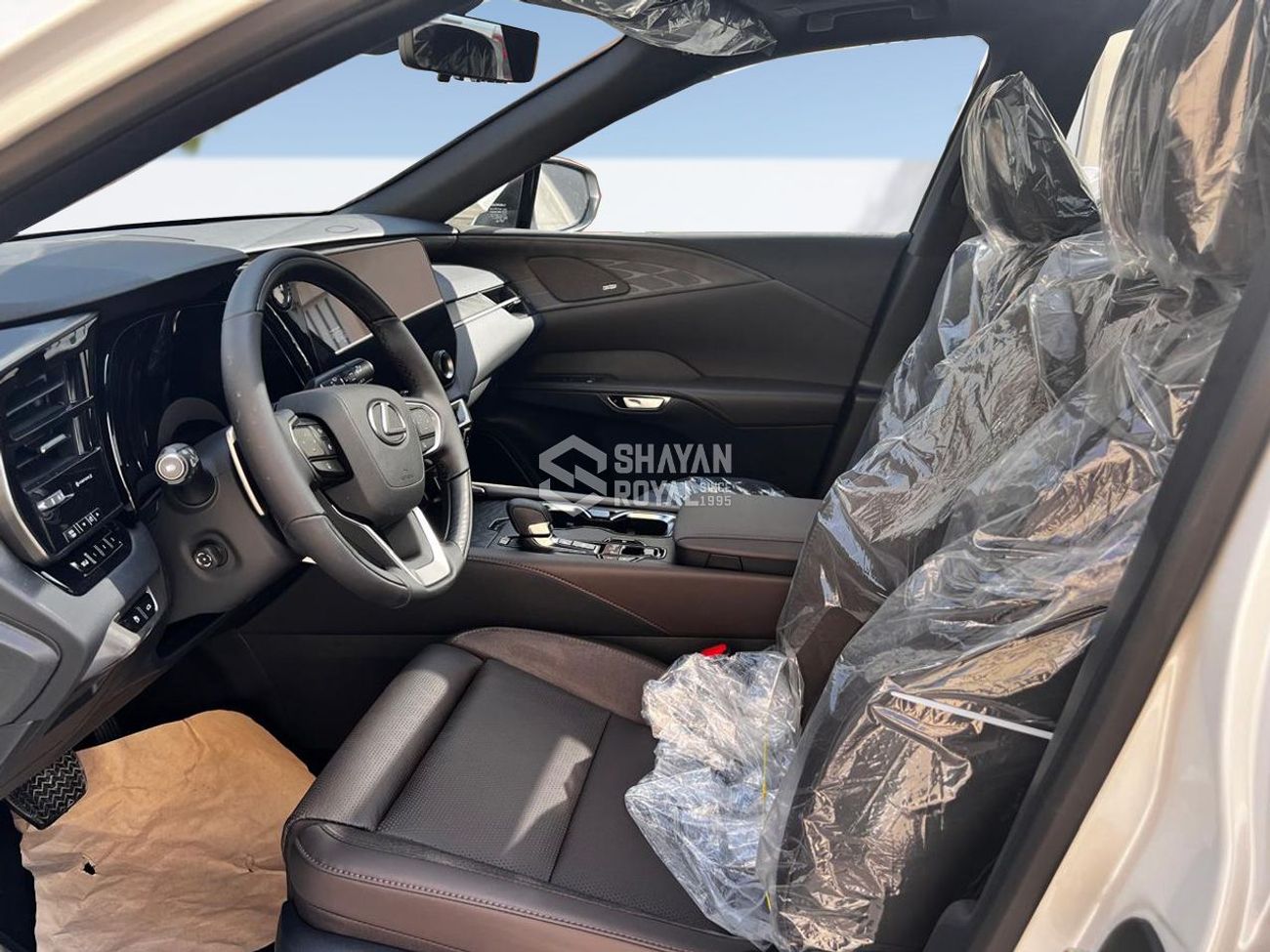 لكزس RX 350h BRAND NEW SIGNET 2.4L HYBRID AT AWD 2026MY