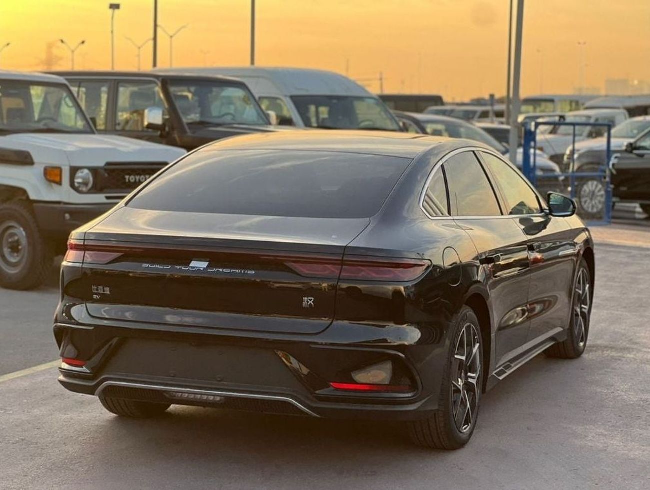 BYD HAN BYD HAN Premium Edition -EV Range 605 KM