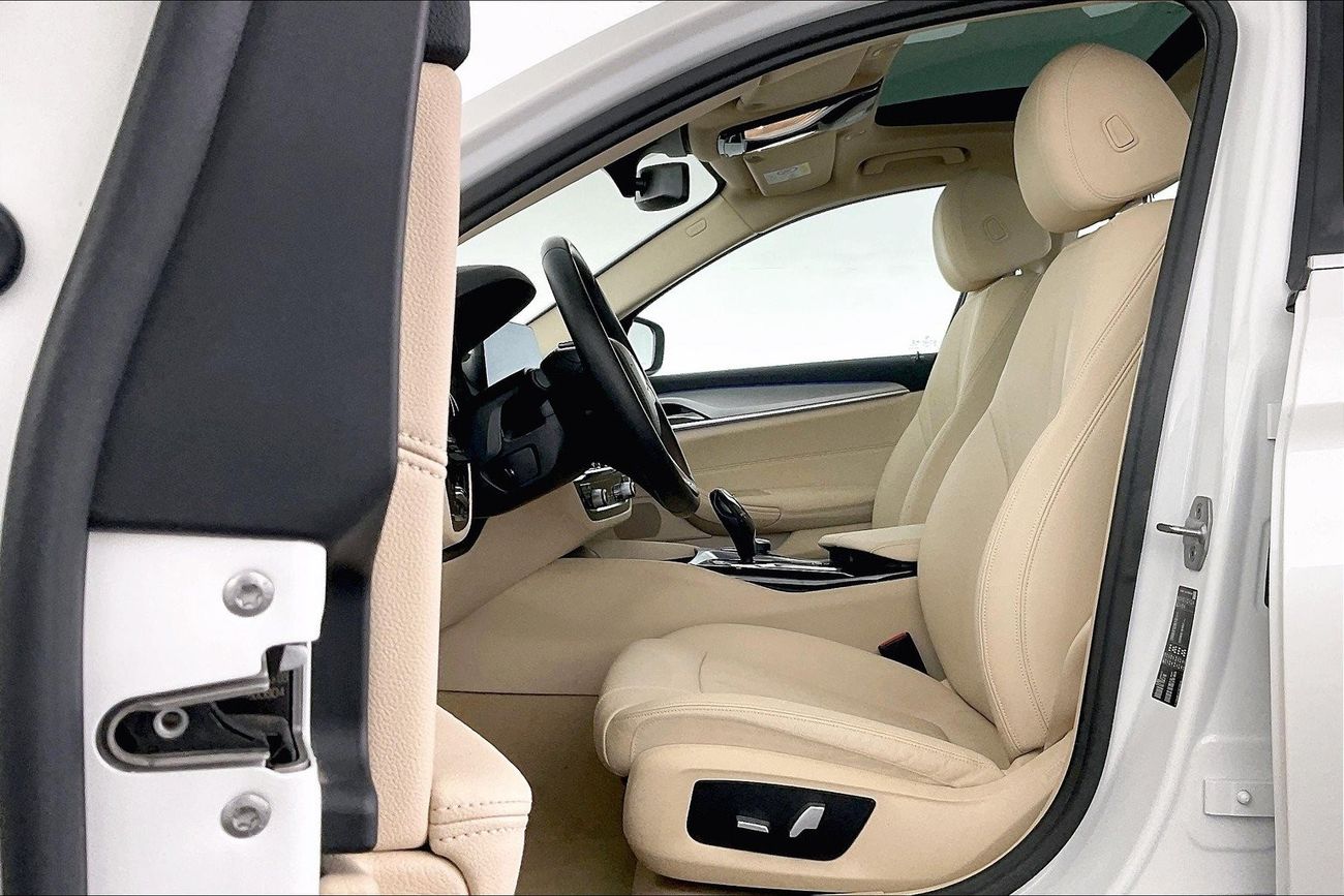 تويوتا راف ٤ GXR | شامل الضمان | 0 ﺪﻔﻋﺓ ﺃﻮﻟﻯ