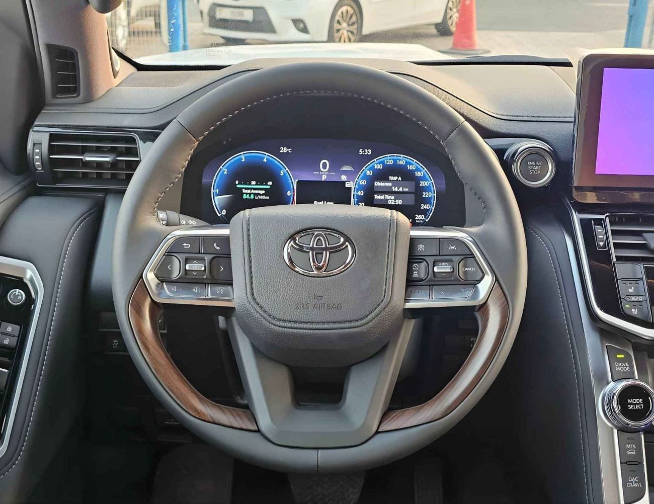 Toyota Land Cruiser VX TWIN TURBO / 3.5L V6 PETROL/ FRONT & REAR CAMERA / BIG DVD / FULL OPTION (CODE # VX)