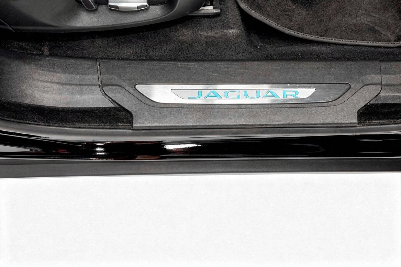 Jaguar F-PACE AED 1,371 / Monthly l 0% Downpayment l R-Sport l 1 Year Warranty