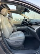 Toyota Sienna XLE Hybrid Sunroof Full Option 2022