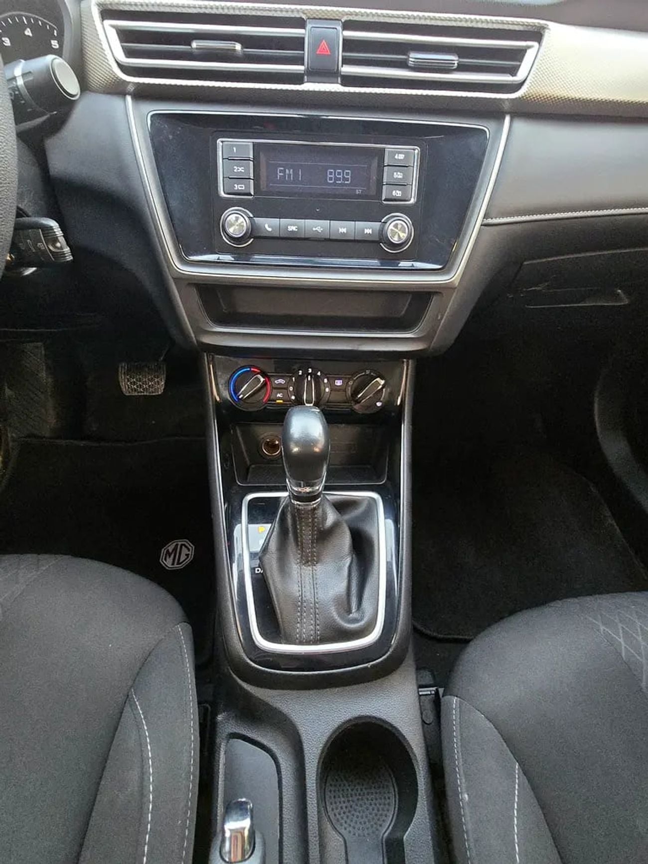 MG HS 5 Classic GCC Specs - Excellent Condition