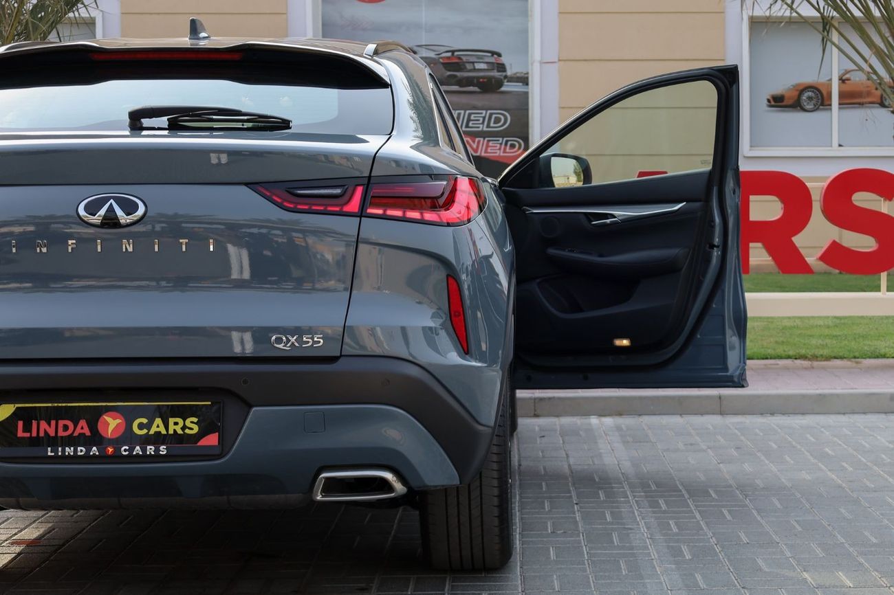 Infiniti QX55