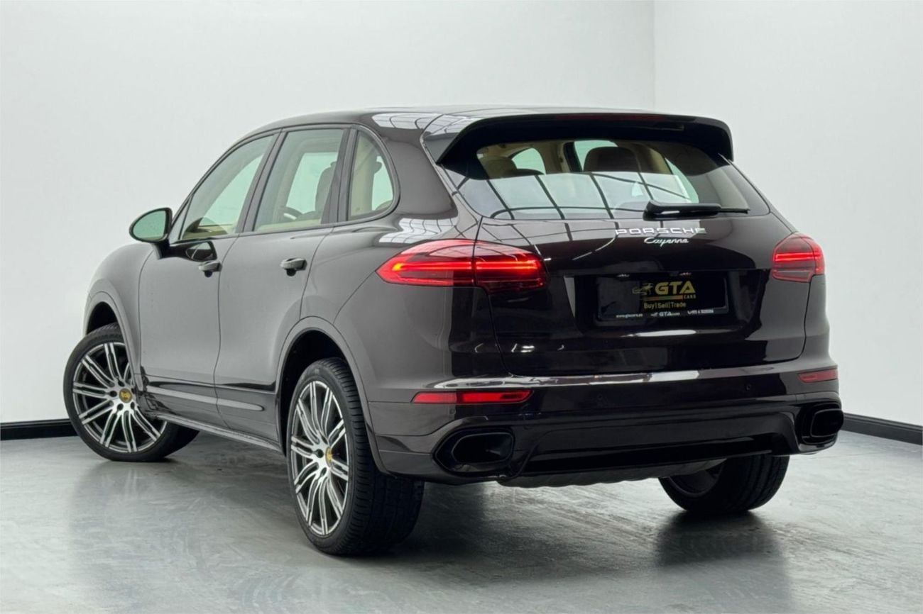 Porsche Cayenne Std 3.6L 2016 Porsche Cayenne, Service History, Excellent Condition, GCC