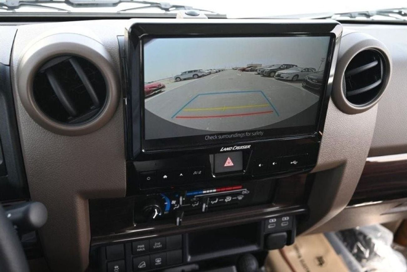 Toyota Land Cruiser 70 2024 TOYOTA LAND CRUISER 71 HARDTOP SDLX V6 4.0L PETROL 4WD 5-SEATER AT