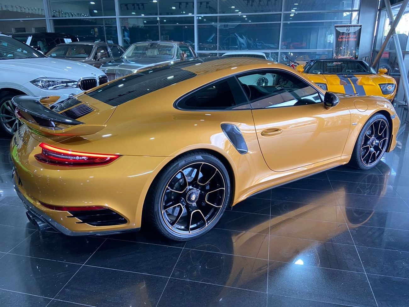 بورش 911 TURBO S EXCLUSIVE SERIES