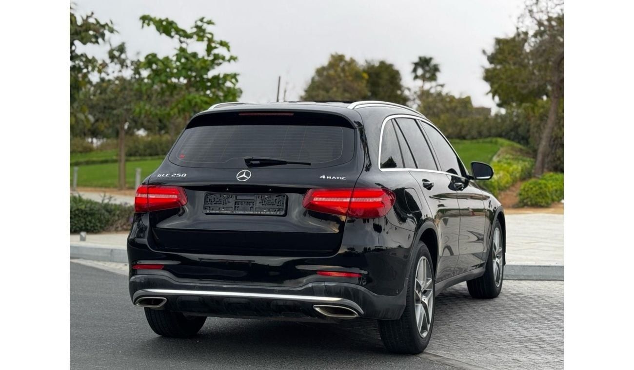 مرسيدس بنز GLC 250 Coupe AMG 2.0L