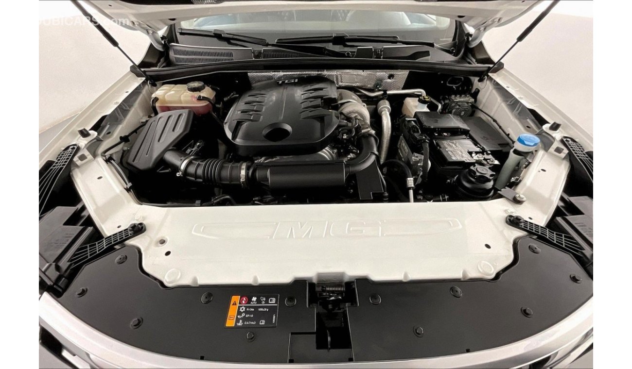 أم جي RX8 Luxury