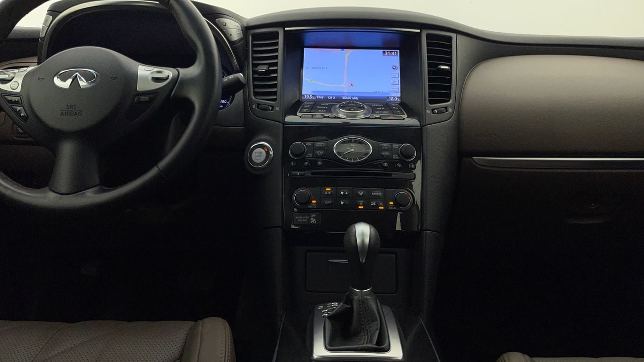 Infiniti QX70 LUXURY 3.7 | Zero Down Payment | Home Test Drive