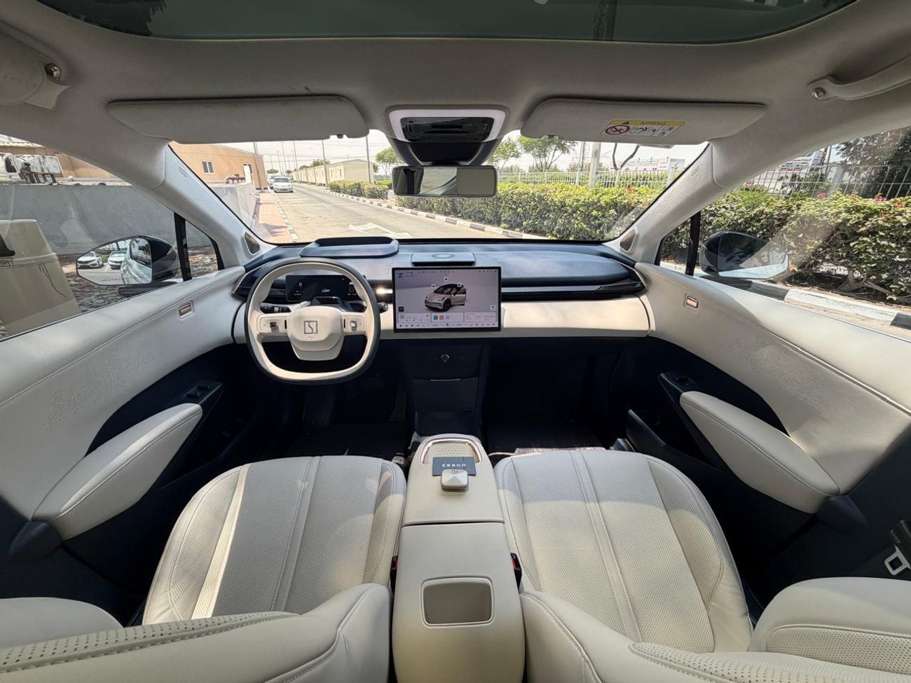 Zeekr X FLAGSHIP ZEEKR X 2024 GCC FULL SERVICE HISTORY UNDER WARRANTY LOW KM