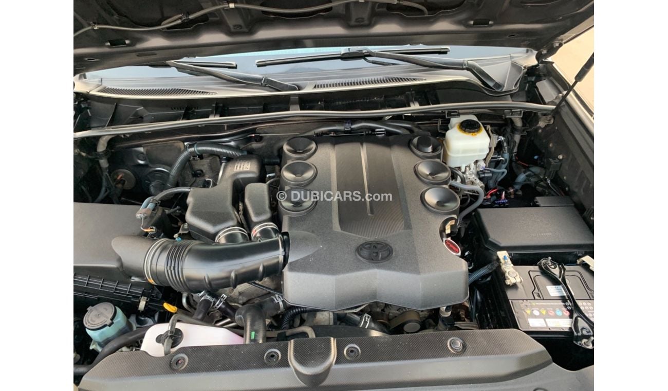 Toyota 4Runner TRD OFF-ROAD 4x4 FULL OPTION 4.0L V4 2014 AMERICAN SPECIFICATION