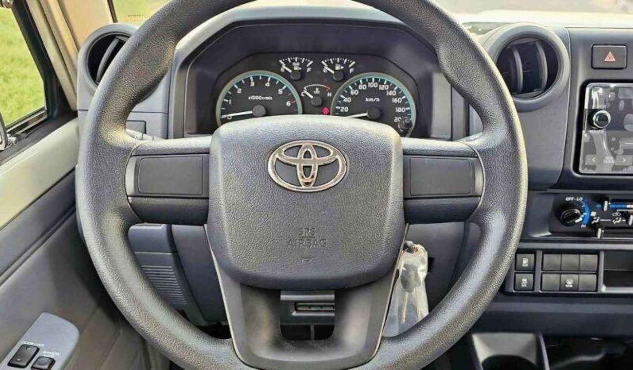 تويوتا لاند كروزر 70 LC 78 HARDTOP 2.8L MT Land cruiser hard top Lc78 4.2L diesel V6 MY2024 3DOORS FOR EXPORT.ONLY