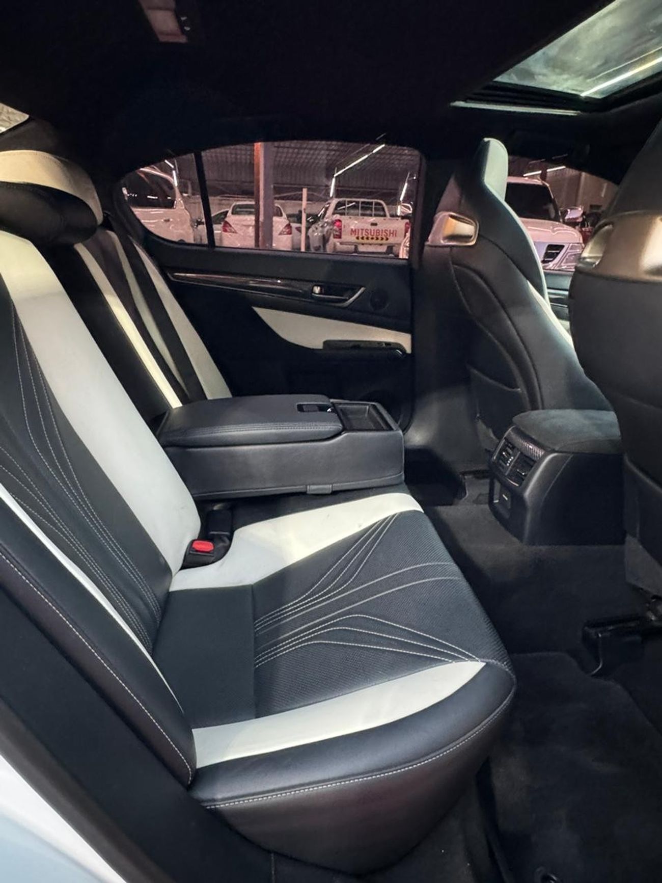 Lexus GS F F-Performance Platinum